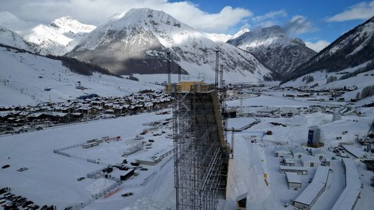 Ski jumping gold medalist also suffers from fear of heights (featured). Photo by Yara Nardi/Reuters via Imagn Images